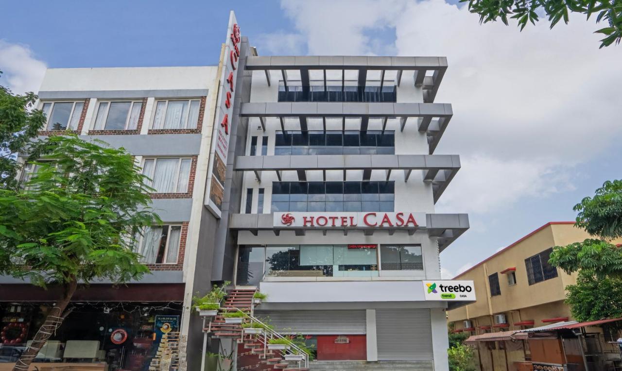 Hotel Casa, Вадодара Екстериор снимка