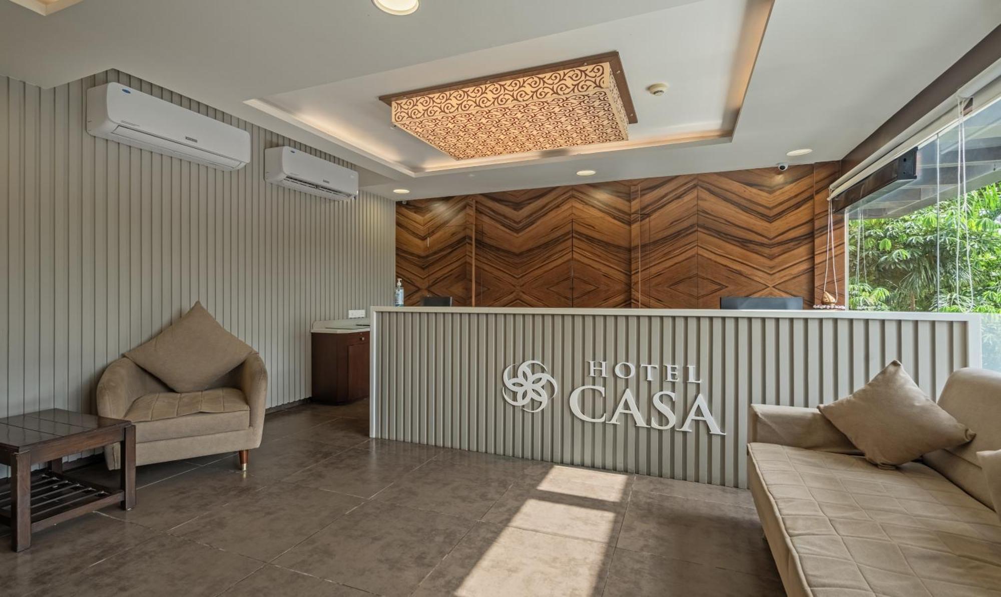 Hotel Casa, Вадодара Екстериор снимка